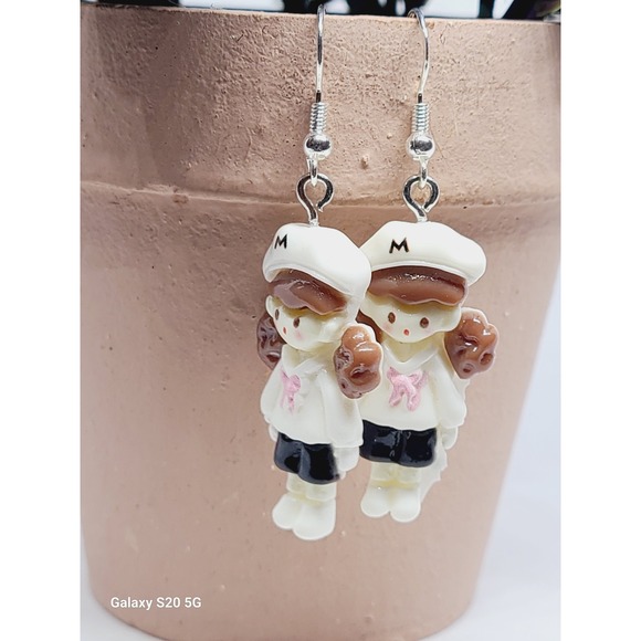 Handmade Sailor Girl Resin Drop Earrings White Beret Anime School Girl - Picture 3 of 5